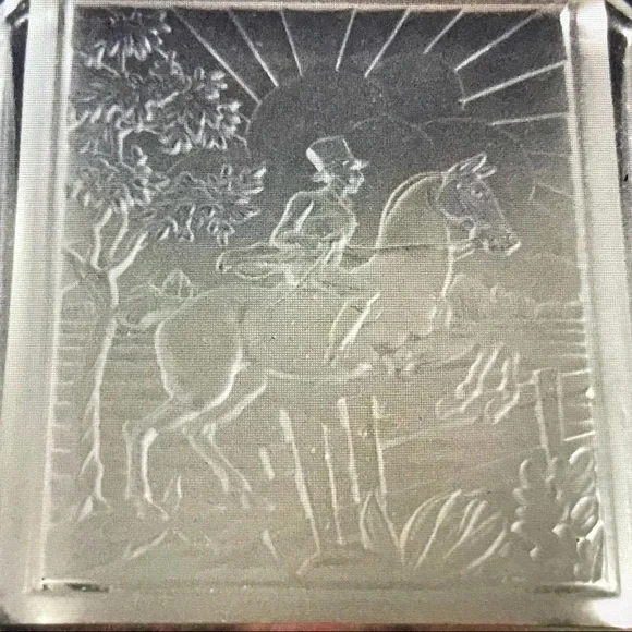 ART DECO CZECH FROSTED CIGARETTE 🚬 HOLDER -EQUESTRIAN 🐎 THEME CIRCA 1935 EUC